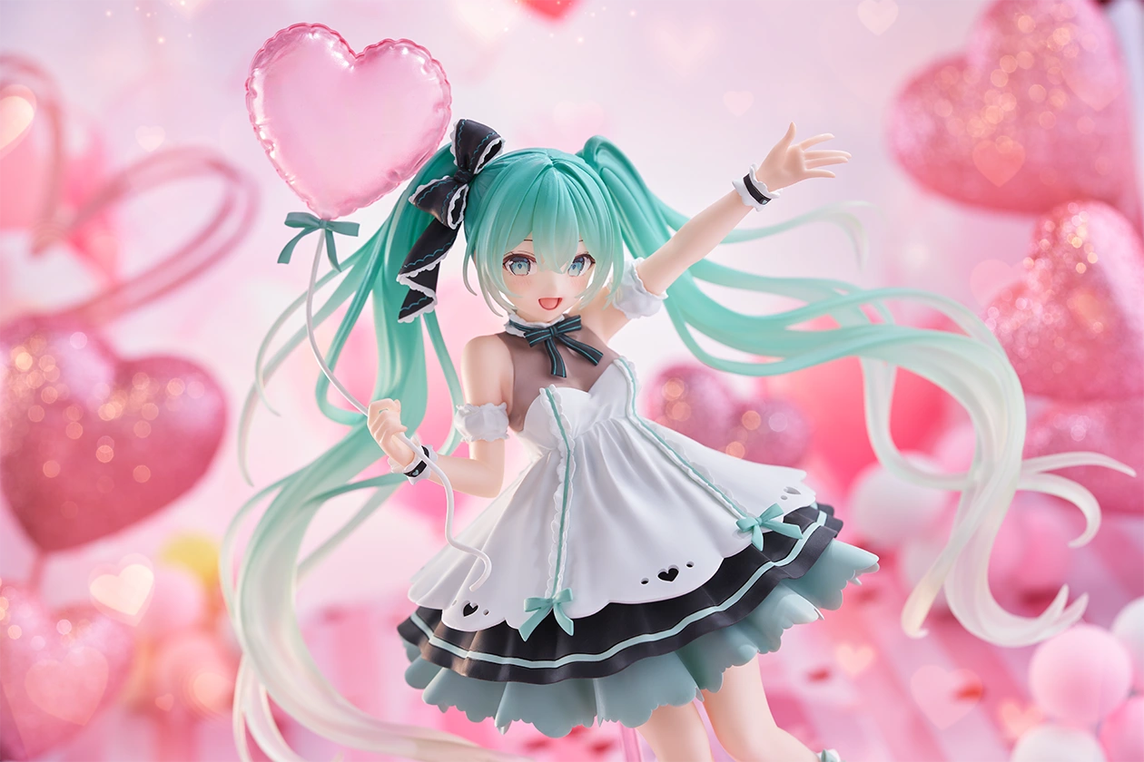 Hatsune Miku – Birthday 2025 AMP+ Figure ～Party Ver.